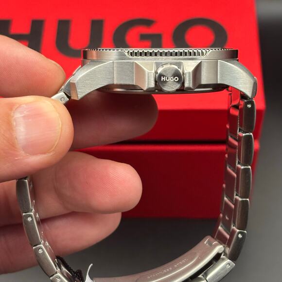 HUGO Mens 1530224 Stainless Steel Blue Dial Street Diver Style Quartz Watch 50m - Picture 8 of 17